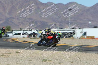media/Oct-19-2024-CVMA (Sat) [[7df39c5a0d]]/Race 4-Formula Middleweight/